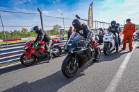 donington-no-limits-trackday;donington-park-photographs;donington-trackday-photographs;no-limits-trackdays;peter-wileman-photography;trackday-digital-images;trackday-photos